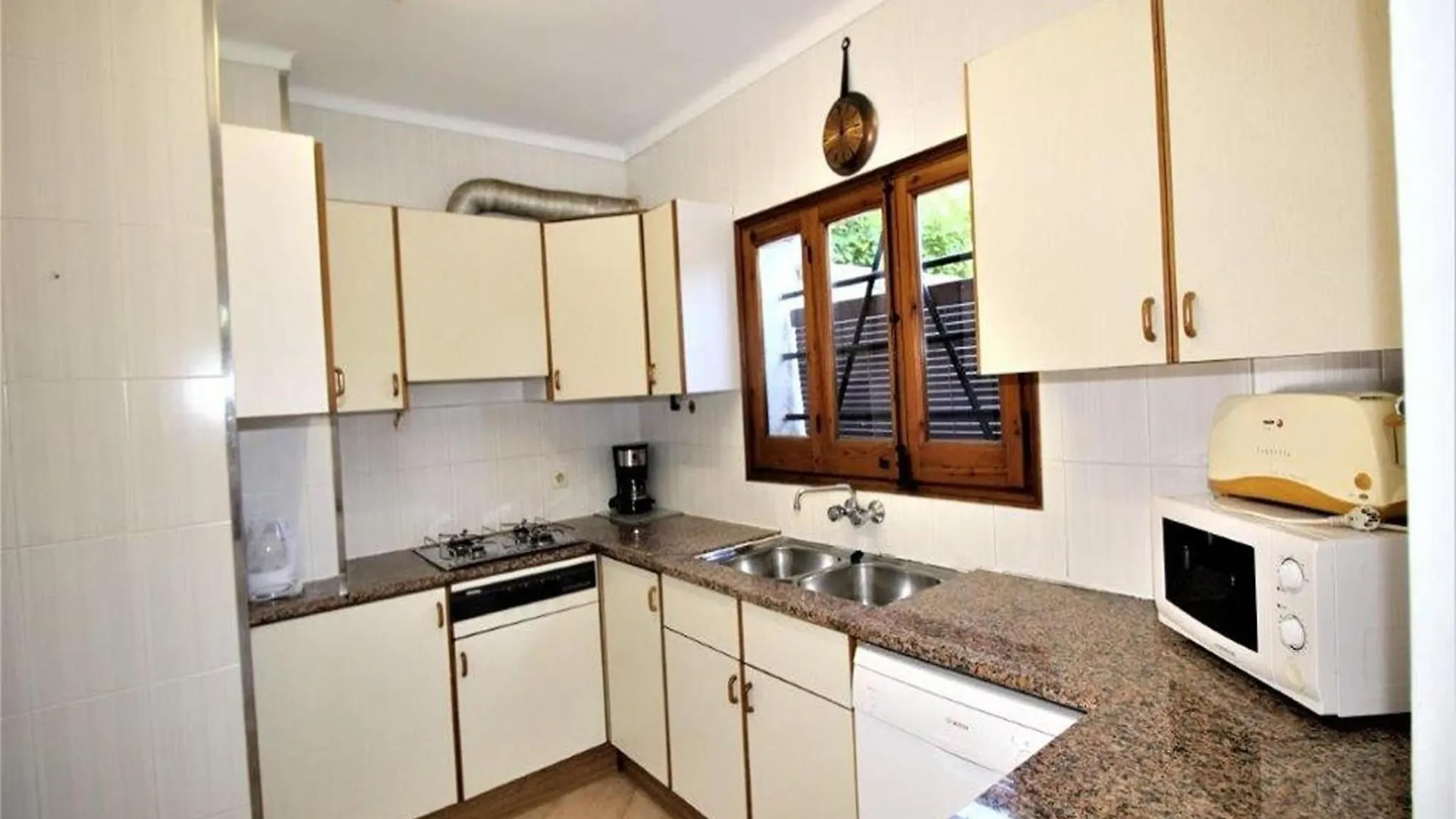 Belvilla By Oyo La Pineda Begur Apartment